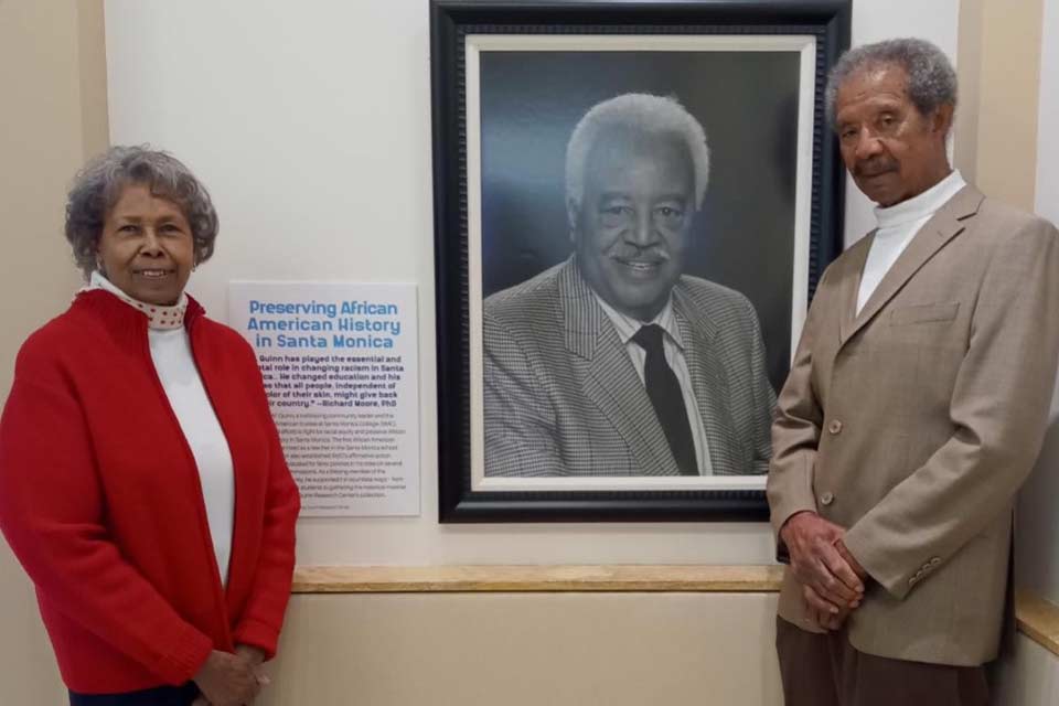 A photograph of Carolyne and Bill Edwards