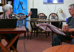 Tatiana Oroño and the musician Daniel Petruchelli, who set her poem “Elogio del camino” to music, taken at a performance at the Casa de los escritores (House of Writers) in Montevideo